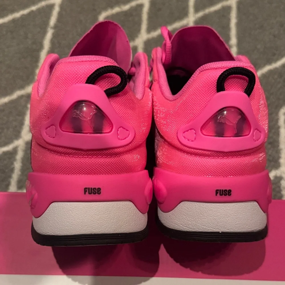 Puma mens Black and Pink Sneakers - Picture 5 of 13